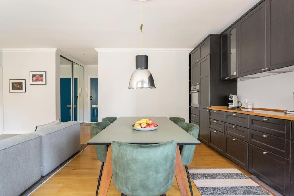 Cozy Apartment In Christianshavn W Two Balconies. コペンハーゲン エクステリア 写真
