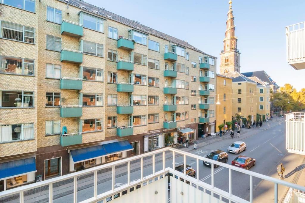 Cozy Apartment In Christianshavn W Two Balconies. コペンハーゲン エクステリア 写真